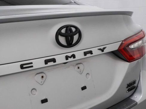 Used 2022 Toyota Camry XSE AWD/4WD image 8