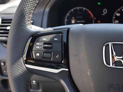 New 2026 Honda Ridgeline Black Edition image 18