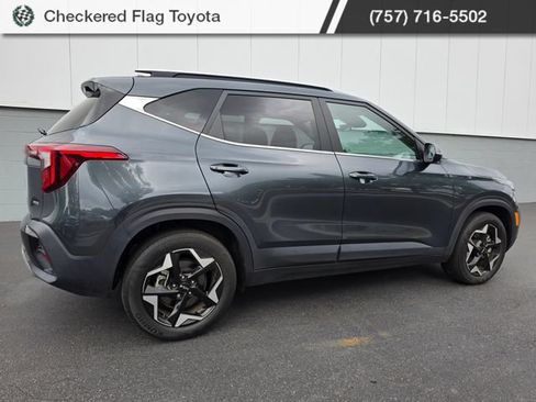 Used 2024 Kia Seltos EX AWD/4WD image 8
