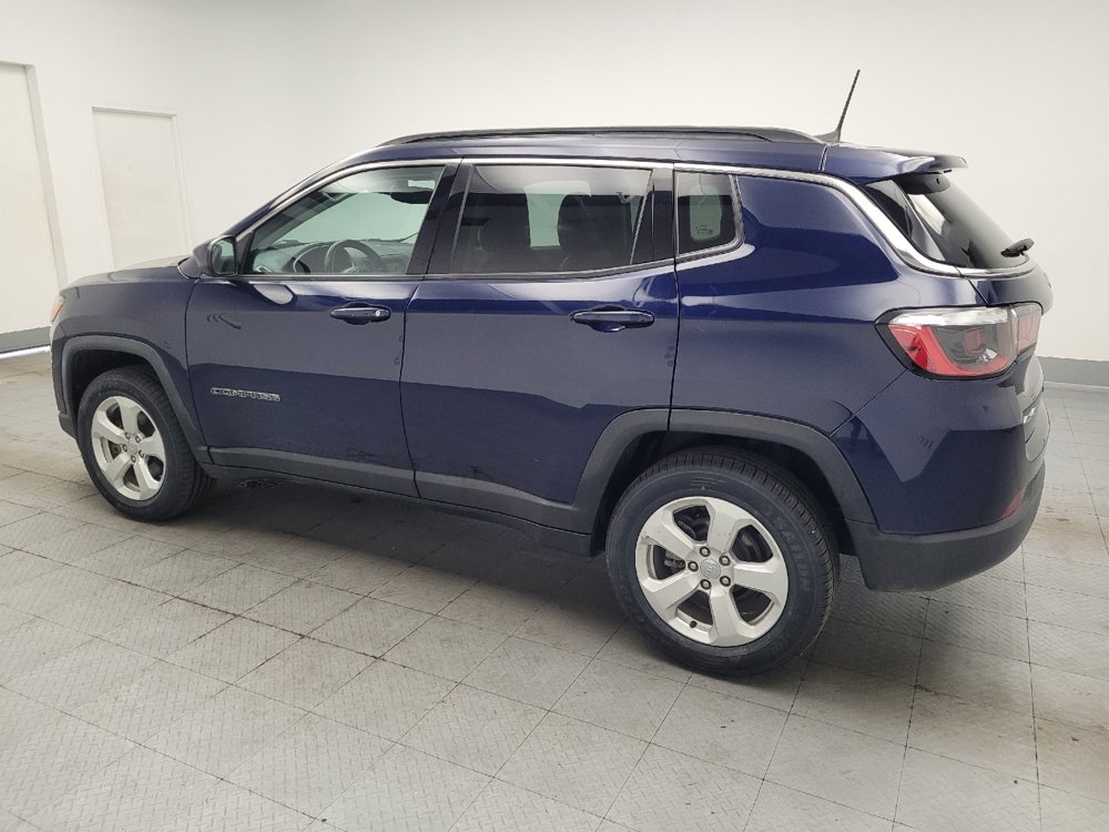 Used 2021 Jeep Compass Latitude w/ Convenience Group AWD/4WD image 3