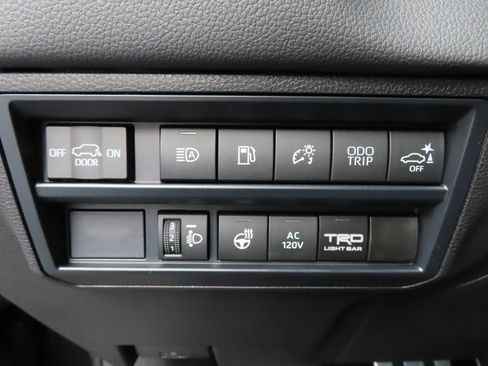 Used 2025 Toyota Sequoia SR5 image 53