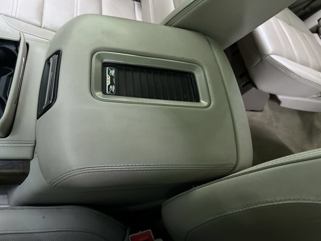 Used 2018 GMC Yukon Denali w/ Denali Ultimate Package AWD/4WD image 26