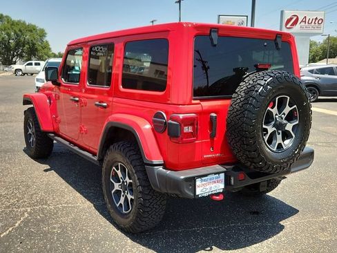 Used 2018 Jeep Wrangler Unlimited Sahara w/ Quick Order Package 24M Moab AWD/4WD image 3