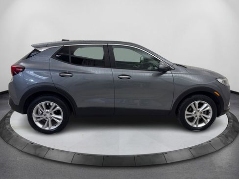 Used 2020 Buick Encore GX Preferred w/ Cold Weather Comfort Package image 4