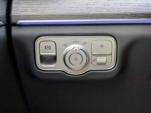 Certified 2026 Mercedes-Benz GLE 350 4MATIC image 12