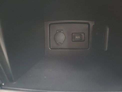 Used 2011 Toyota Camry Base image 23