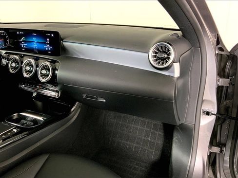 Used 2022 Mercedes-Benz A 220 A 220 image 16