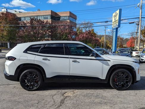 Used 2025 BMW XM AWD/4WD image 6