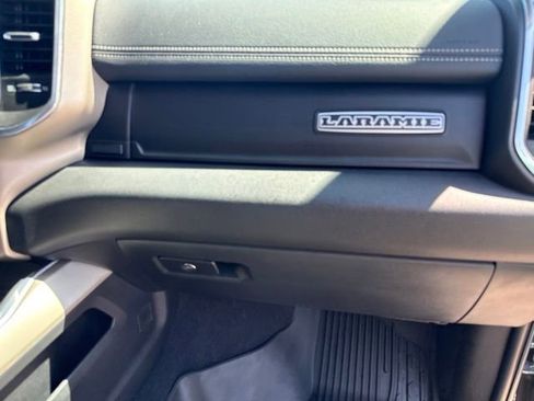 Used 2022 RAM 2500 Laramie AWD/4WD image 29