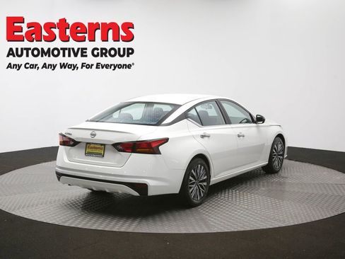 Used 2025 Nissan Altima 2.5 SV image 41