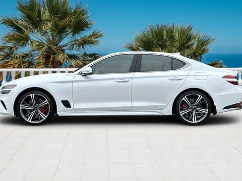 Used 2025 Genesis G70 3.3T Advanced image 8