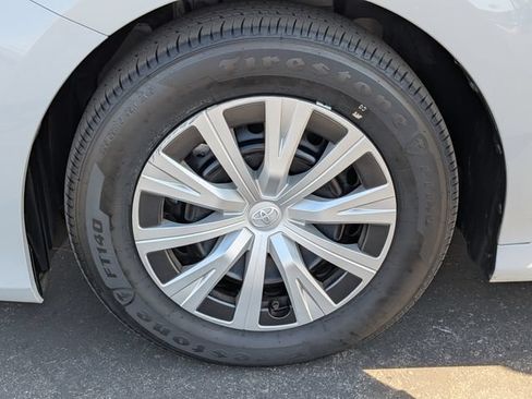 Used 2024 Toyota Camry LE FWD image 21