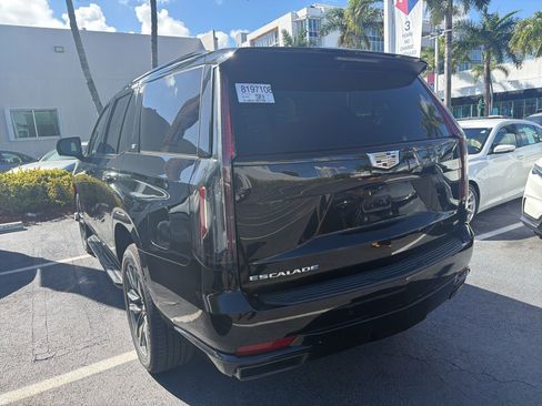 Used 2023 Cadillac Escalade Sport image 23