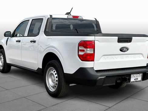 New 2025 Ford Maverick XL image 12