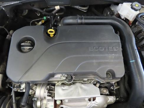 Used 2024 Chevrolet Malibu LT FWD image 33
