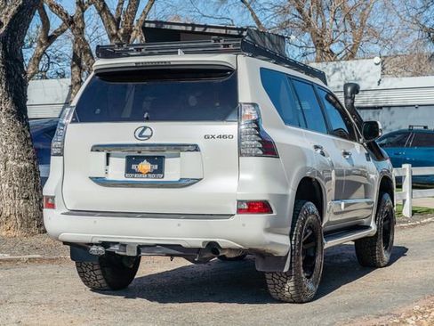Used 2017 Lexus GX 460 Premium image 6