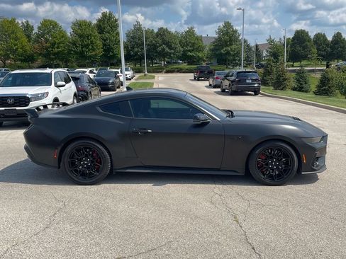Used 2024 Ford Mustang GT Premium w/ GT Performance Package RWD image 5