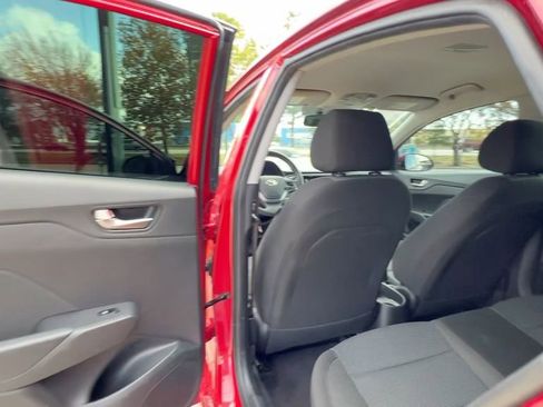 Used 2022 Hyundai Accent SE w/ Cargo Package image 37