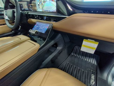 Used 2026 INFINITI QX80 Luxe w/ Cargo Package image 23