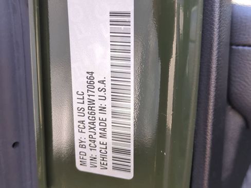 Used 2024 Jeep Wrangler Sport S image 34