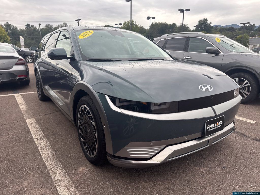 Used 2024 Hyundai Ioniq 5 Limited AWD/4WD image 26