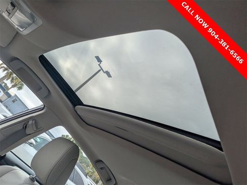 Used 2018 Toyota Avalon XLE Plus image 20