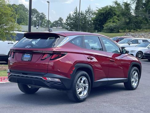 Used 2024 Hyundai Tucson SE FWD image 3