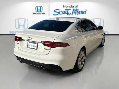 Used 2020 Jaguar XE S image 7