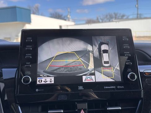 Used 2023 Toyota Camry XLE w/ Navigation Package image 37