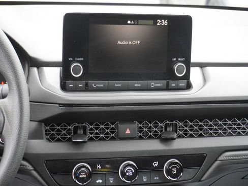 Used 2023 Honda Accord LX image 13