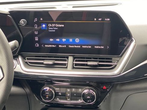 New 2026 Chevrolet Trax RS image 22