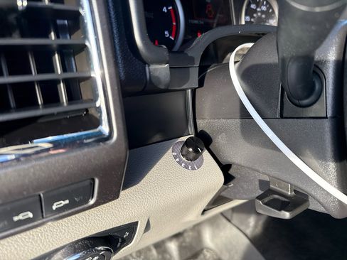 Used 2017 Ford F250 XLT image 17