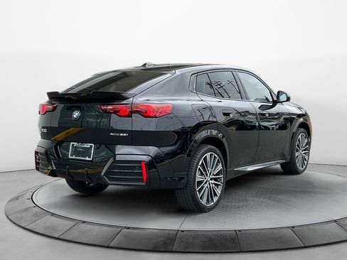 New 2026 BMW X2 xDrive28i w/ Technology Package AWD/4WD image 7