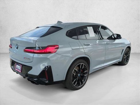 Used 2022 BMW X4 M40i w/ Premium Package image 5