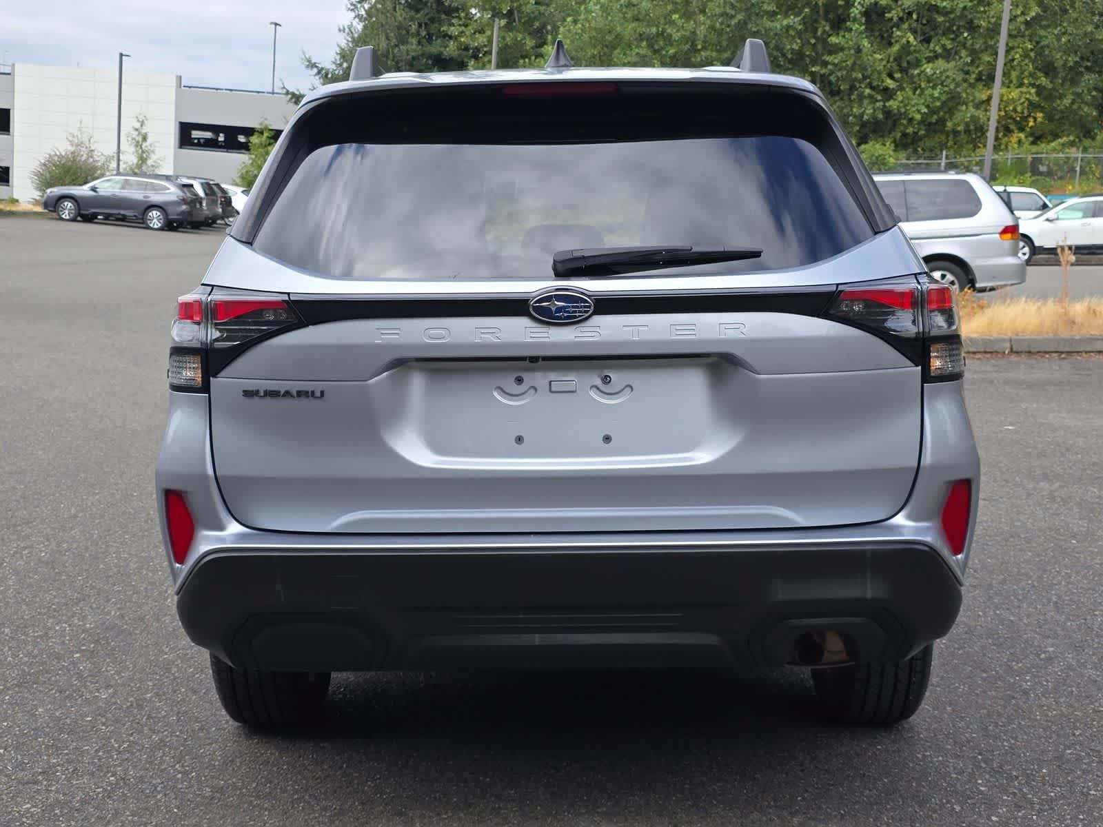 Certified 2025 Subaru Forester Premium AWD/4WD image 5