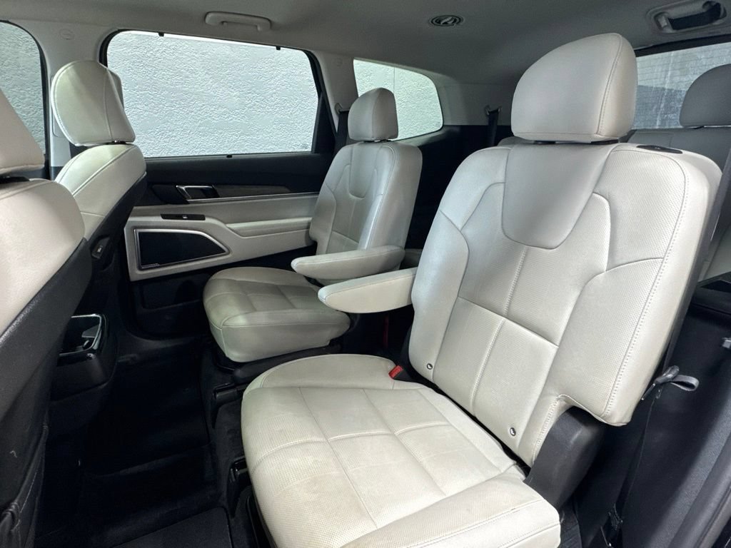 Used 2022 Kia Telluride EX w/ EX Premium Package FWD image 22