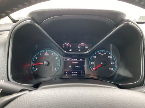 Used 2022 Chevrolet Colorado LT w/ Luxury Package RWD image 24