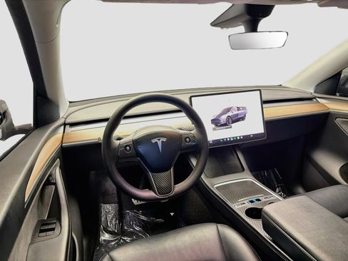 Used 2022 Tesla Model Y Performance AWD/4WD image 14