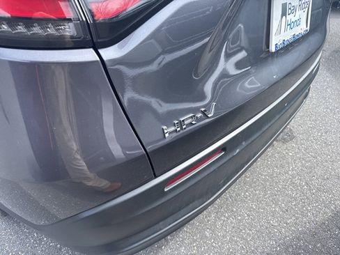 Used 2023 Honda HR-V LX image 7