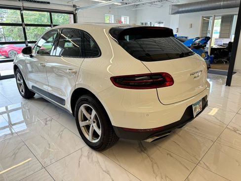 Used 2017 Porsche Macan AWD/4WD image 7