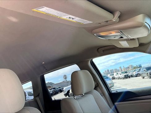 Used 2018 Jeep Grand Cherokee Laredo RWD image 30