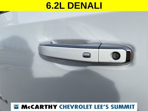 Certified 2023 GMC Yukon Denali image 17