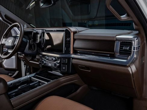 Used 2025 Ford F250 King Ranch AWD/4WD image 18