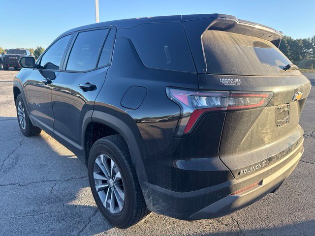 Used 2026 Chevrolet Equinox LT FWD image 4