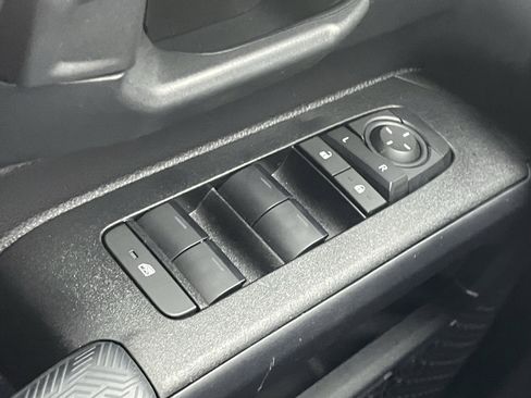 Used 2025 Toyota 4Runner SR5 image 16