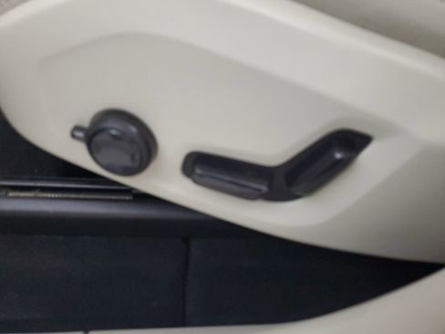 Certified 2022 Volvo XC60 B5 Inscription image 23