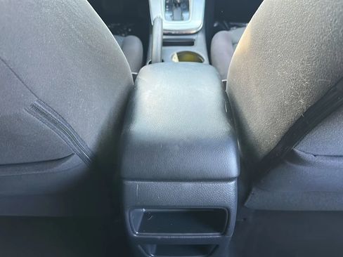 Used 2013 Nissan Sentra SR w/ Premium Pkg FWD image 30