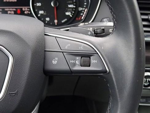 Used 2023 Audi Q5 2.0T Premium w/ Convenience Package image 22