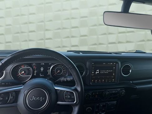 Certified 2022 Jeep Wrangler Unlimited Sahara w/ Cold Weather Group image 8