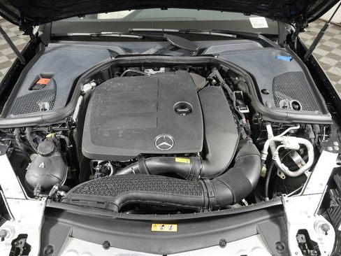 Used 2023 Mercedes-Benz E 350 4MATIC Sedan image 36